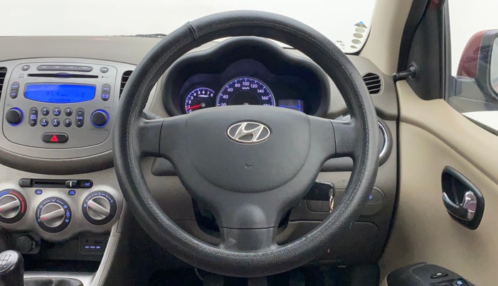 2013 Hyundai i10 SPORTZ 1.1, Petrol, Manual, 67,645 km, Steering Wheel Close Up