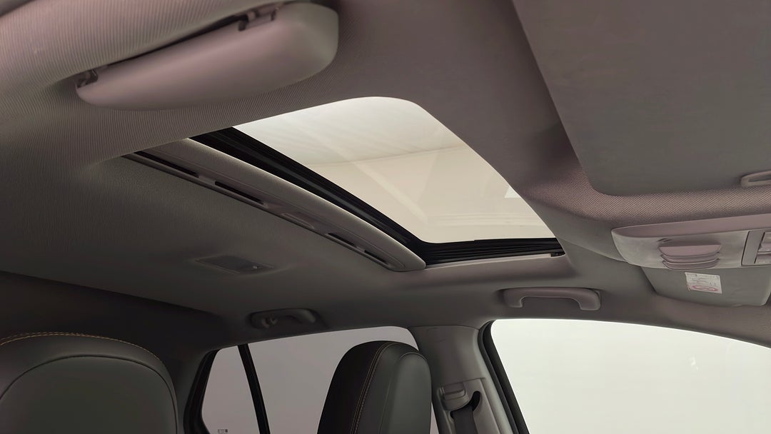 Interior Sunroof/Moonroof