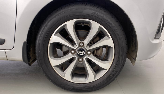 2014 Hyundai Xcent SX AT 1.2 OPT, Petrol, Automatic, 53,775 km, Right Front Wheel