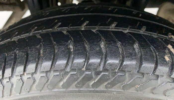 2017 Maruti Alto K10 VXI P, Petrol, Manual, 47,973 km, Right Rear Tyre Tread