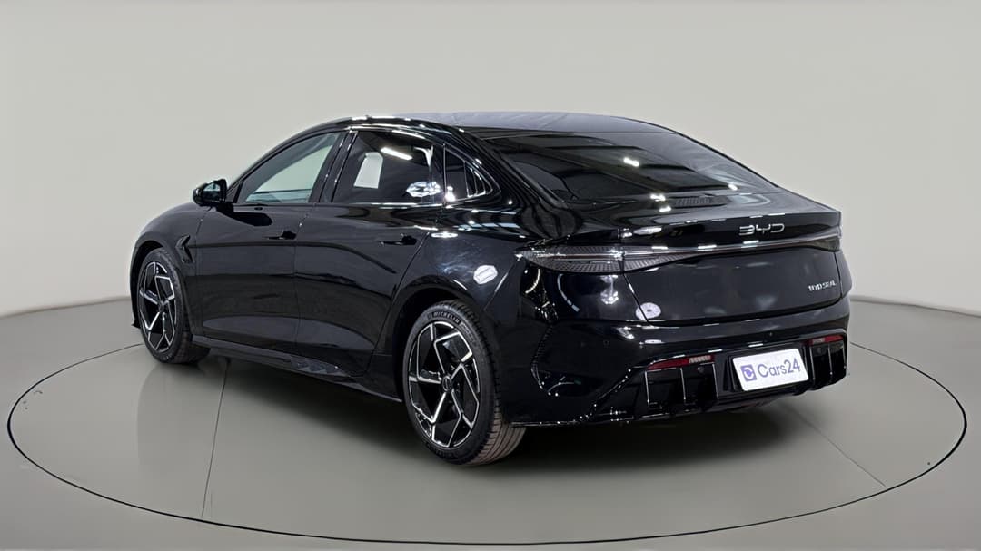2023 Byd Seal Premium, Automatic, 38557 km, Left Back Diagonal (45- Degree) View