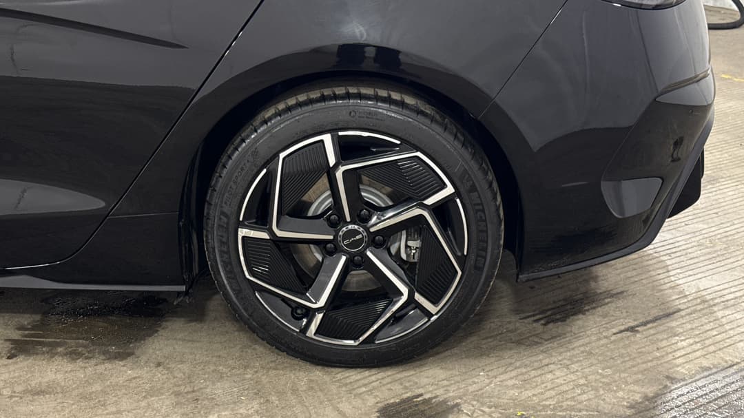 2023 Byd Seal Premium, Automatic, 38557 km, Left Rear Wheel