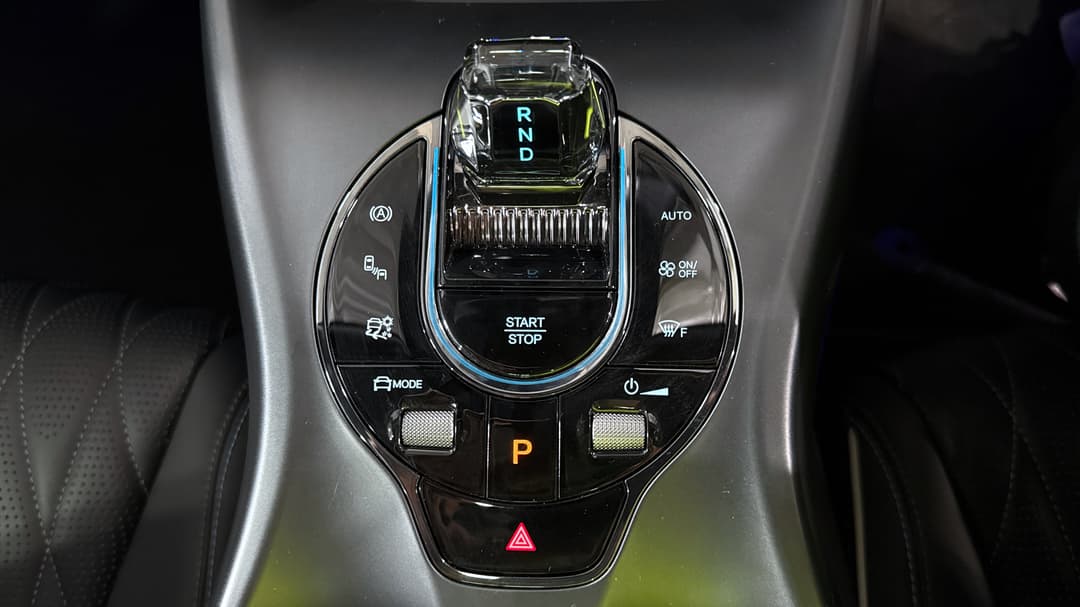 2023 Byd Seal Premium, Automatic, 38557 km, Gear Lever 