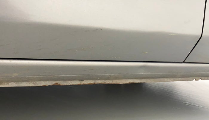 2015 Datsun Go Plus T, Petrol, Manual, 1,03,938 km, Left running board - Minor scratches