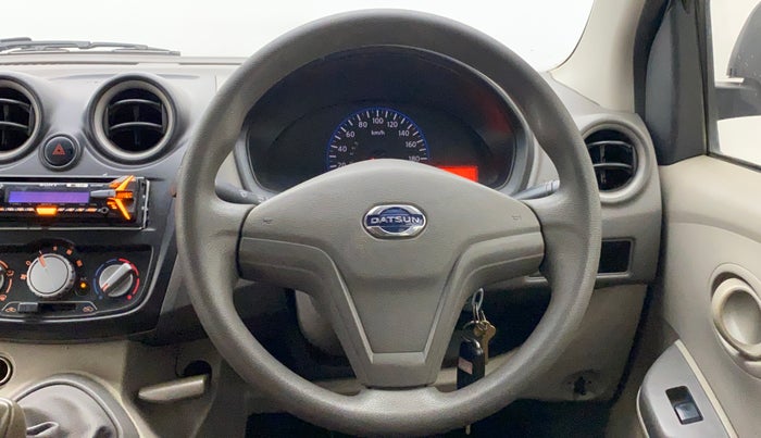 2015 Datsun Go Plus T, Petrol, Manual, 1,03,938 km, Steering Wheel Close Up