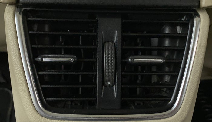 2014 Skoda Octavia AMBITION 2.0 TDI CR, Diesel, Manual, 83,589 km, Rear AC Vents