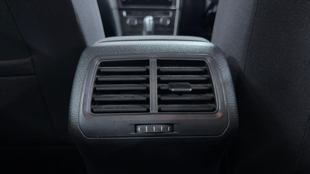 Rear A/C Vent