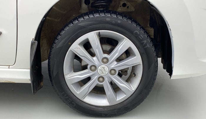 2013 Maruti Wagon R Stingray VXI, Petrol, Manual, 79,927 km, Right Front Wheel