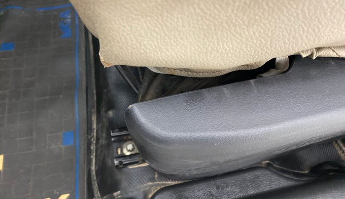 2013 Maruti Wagon R Stingray VXI, Petrol, Manual, 79,927 km, Front left seat (passenger seat) - Seat side trim has minor damage