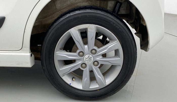 2013 Maruti Wagon R Stingray VXI, Petrol, Manual, 79,927 km, Left Rear Wheel