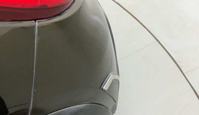 2016 Renault Kwid RXT 0.8 (O), Petrol, Manual, 83,219 km, Rear bumper - Minor scratches