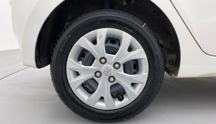 2016 Hyundai Grand i10 MAGNA 1.2 KAPPA VTVT, Petrol, Manual, 70,622 km, Right Rear Wheel