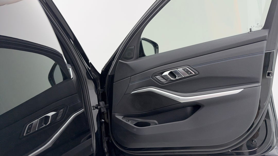 2019 BMW 3 20i M Sport, Automatic, 71401 km, Speaker View