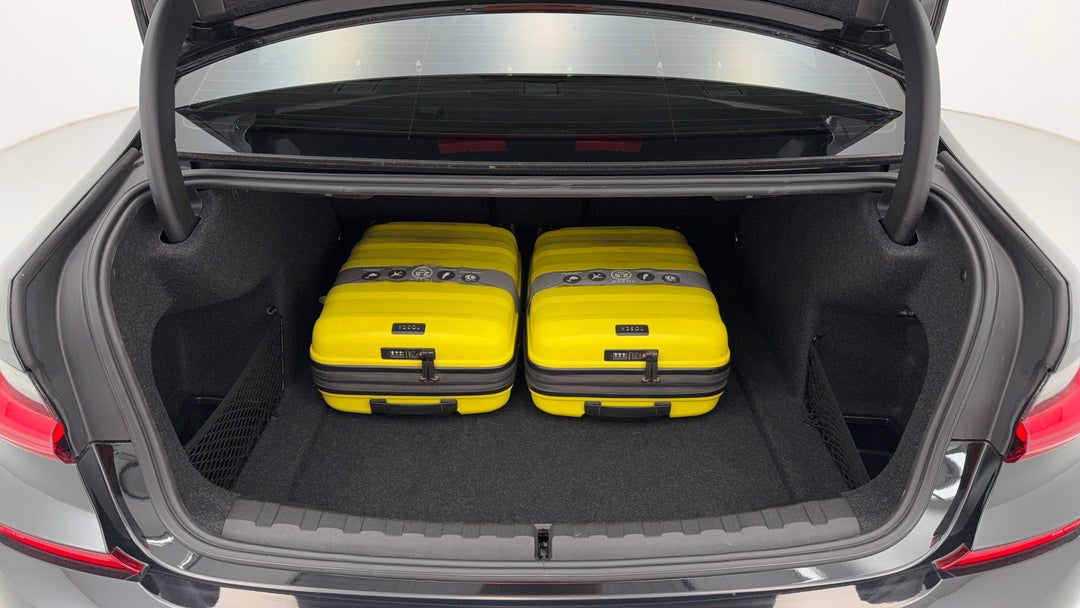 2019 BMW 3 20i M Sport, Automatic, 71401 km, Boot Inside View with Luggage