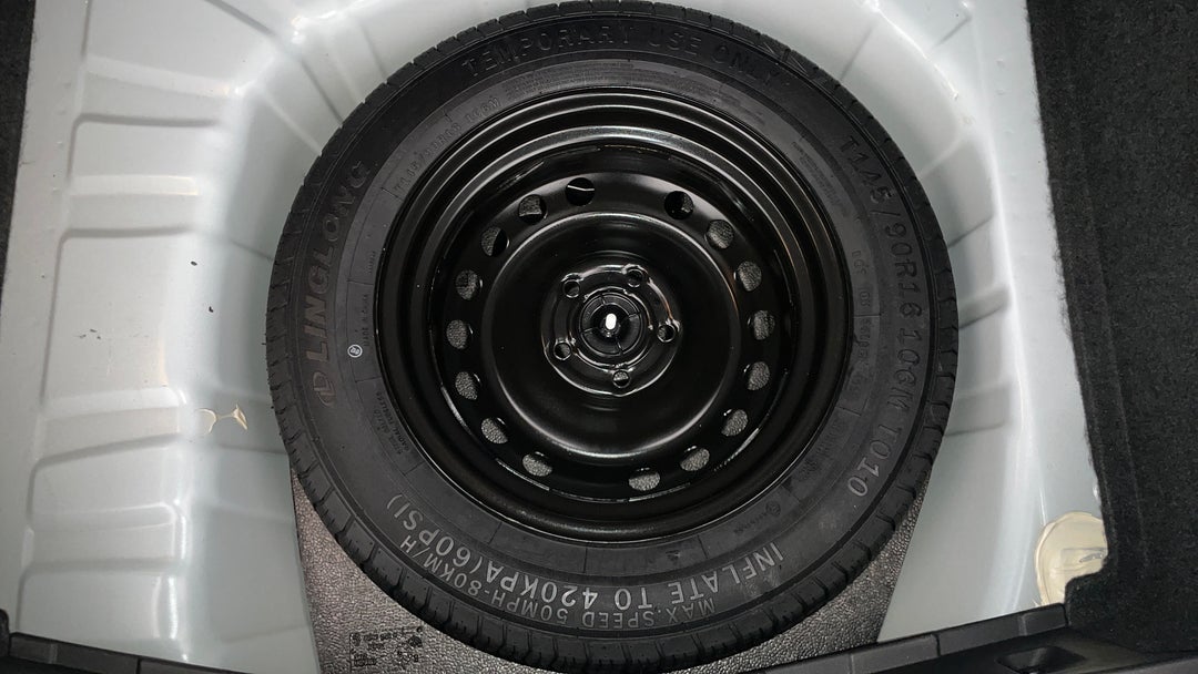 2022 Nissan Juke St, Automatic, 20274 km, Spare Wheel