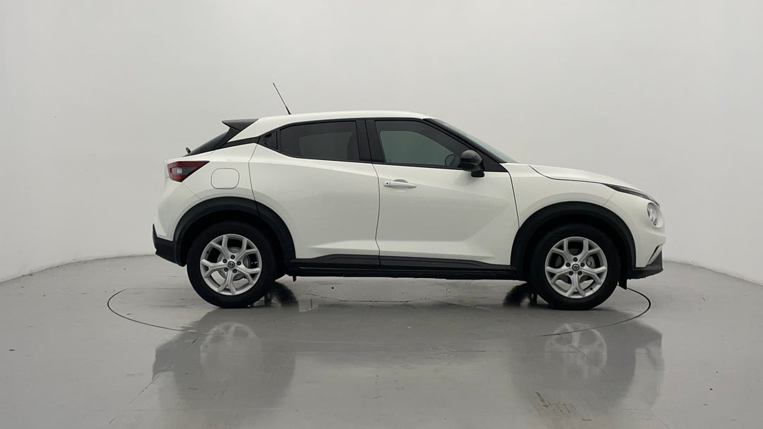 2022 Nissan Juke St, Automatic, 20274 km, Right Side View