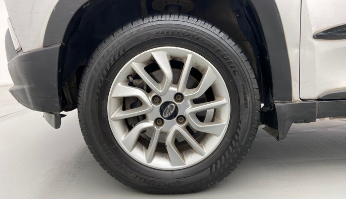 2016 Mahindra Kuv100 K8 6 STR, Petrol, Manual, 53,540 km, Left Front Wheel