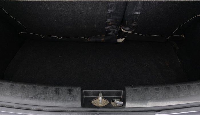 2014 Maruti Swift VDI ABS, Diesel, Manual, 75,549 km, Boot Inside