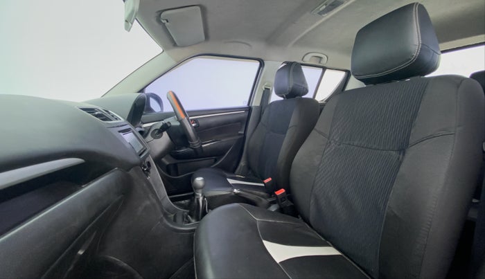 2014 Maruti Swift VDI ABS, Diesel, Manual, 75,549 km, Right Side Front Door Cabin