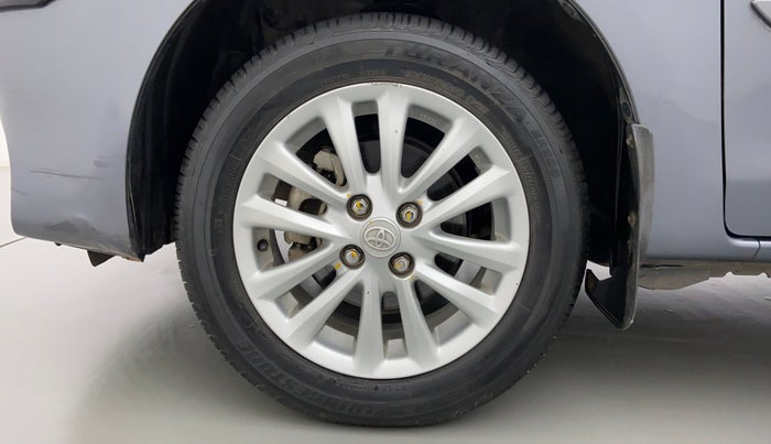 2014 Toyota Etios V, Petrol, Manual, 13,919 km, Left Front Wheel