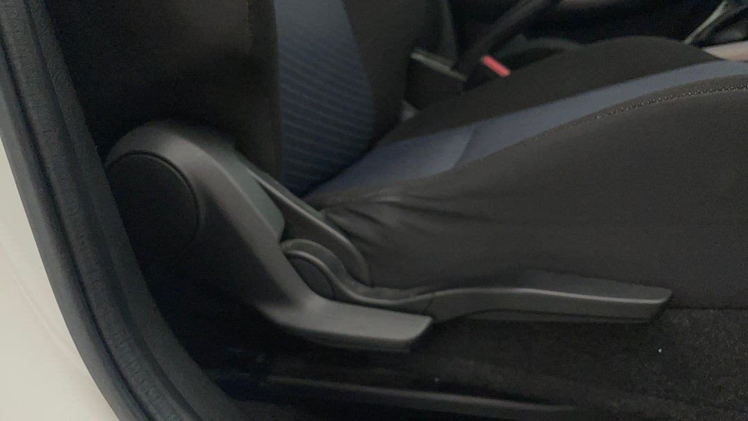 2021 Suzuki Baleno Gl, Automatic, 49470 km, Drivers Side Adjustment Panel