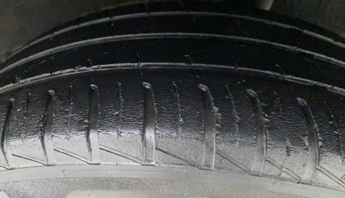 2020 Renault Kwid RXT 0.8, Petrol, Manual, 47,464 km, Left Rear Tyre Tread