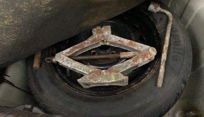 2011 Hyundai i20 SPORTZ 1.2, Petrol, Manual, 47,039 km, Dicky (Boot door) - Tool missing