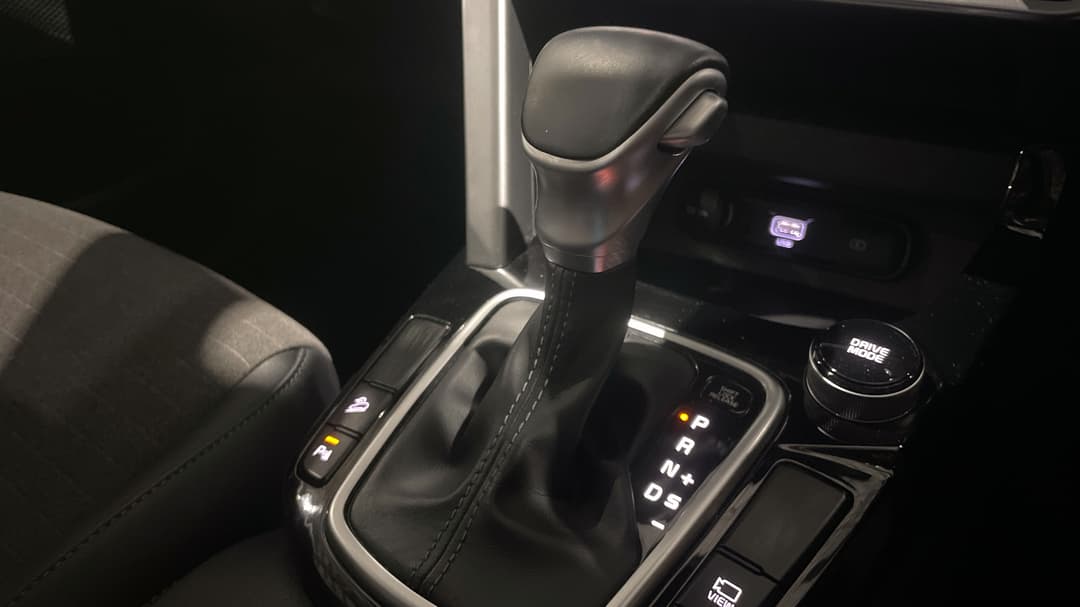2020 Kia Seltos Sport+ (FWD), Automatic, 46973 km, Gear Lever 