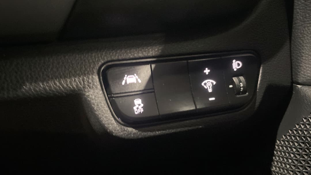 2020 Kia Seltos Sport+ (FWD), Automatic, 46973 km, Utility Switches/Buttons