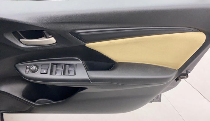 2017 Honda Jazz 1.2 S I VTEC, Petrol, Manual, 18,350 km, Driver Side Door Panels Control