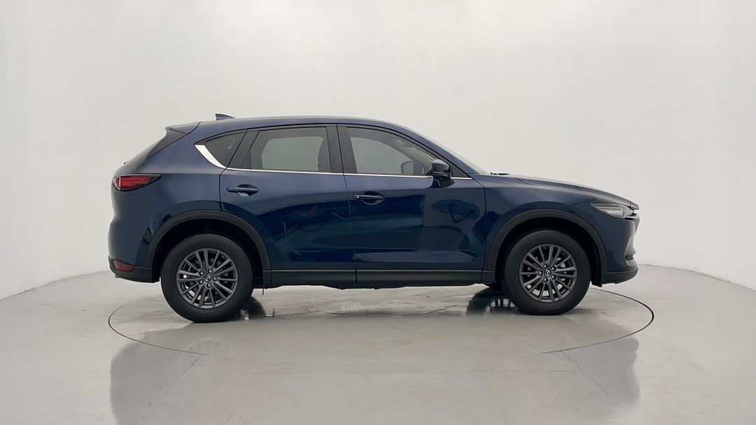 2021 Mazda CX-5 Maxx Sport (fwd), Automatic, 15357 km, Right Side View