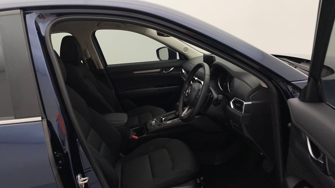 2021 Mazda CX-5 Maxx Sport (fwd), Automatic, 15357 km, Right Side Front Door Cabin View