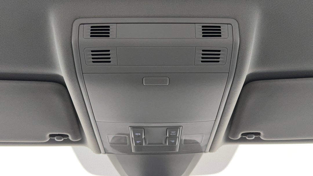 2017 Volkswagen Golf 110 Tsi Comfortline, Automatic, 50240 km, On-Roof Controls/Sunglass holder