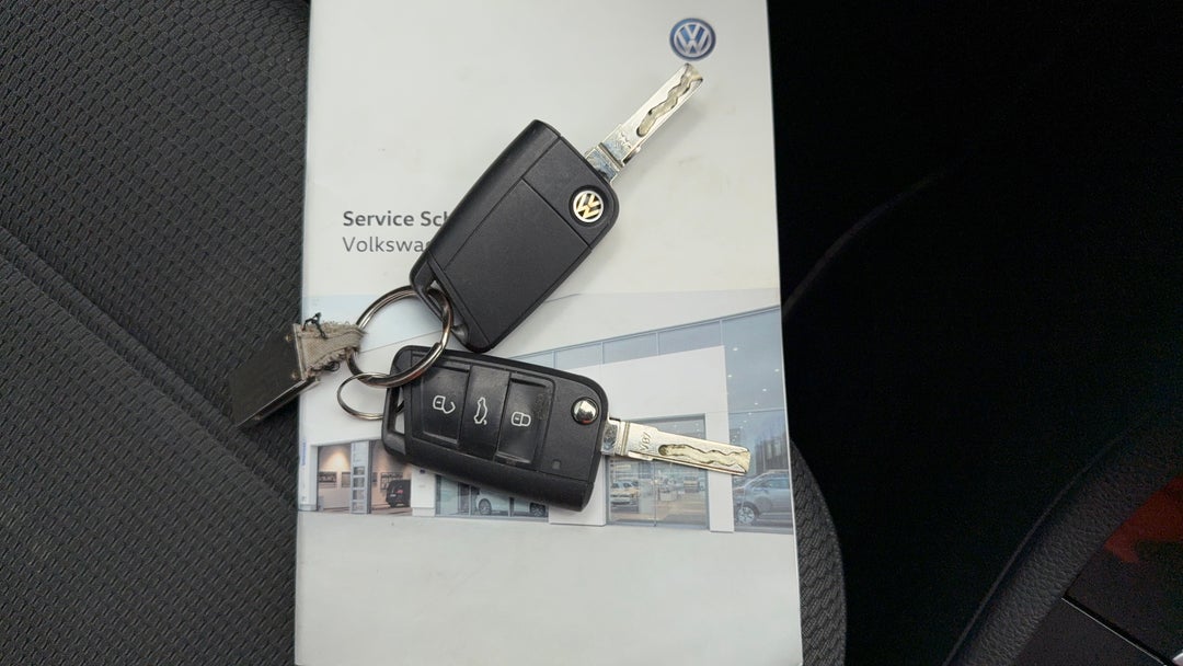 2017 Volkswagen Golf 110 Tsi Comfortline, Automatic, 50240 km, Key Close-up