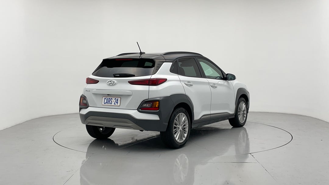 Right Back Diagonal (45- Degree) View