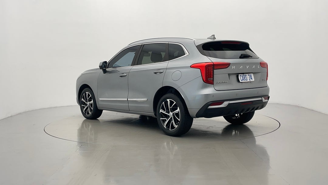 Left Back Diagonal (45- Degree) View