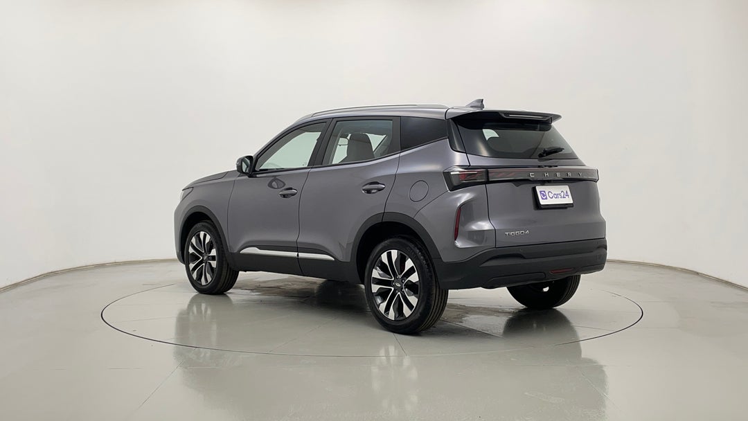 Left Back Diagonal (45- Degree) View