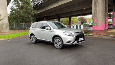 2019 Mitsubishi Outlander Ls 7 Seat (2wd) Automatic, 72k km Petrol Car