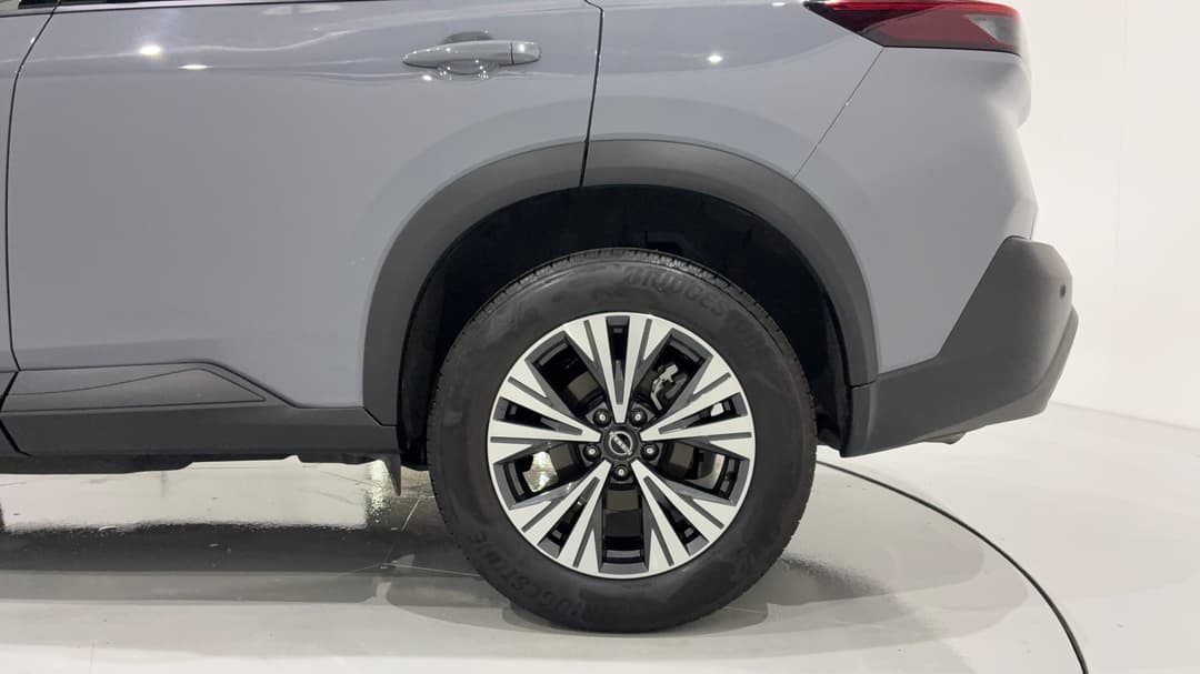 2024 Nissan X-trail St-l (2WD), Automatic, 20698 km, Left Rear Wheel