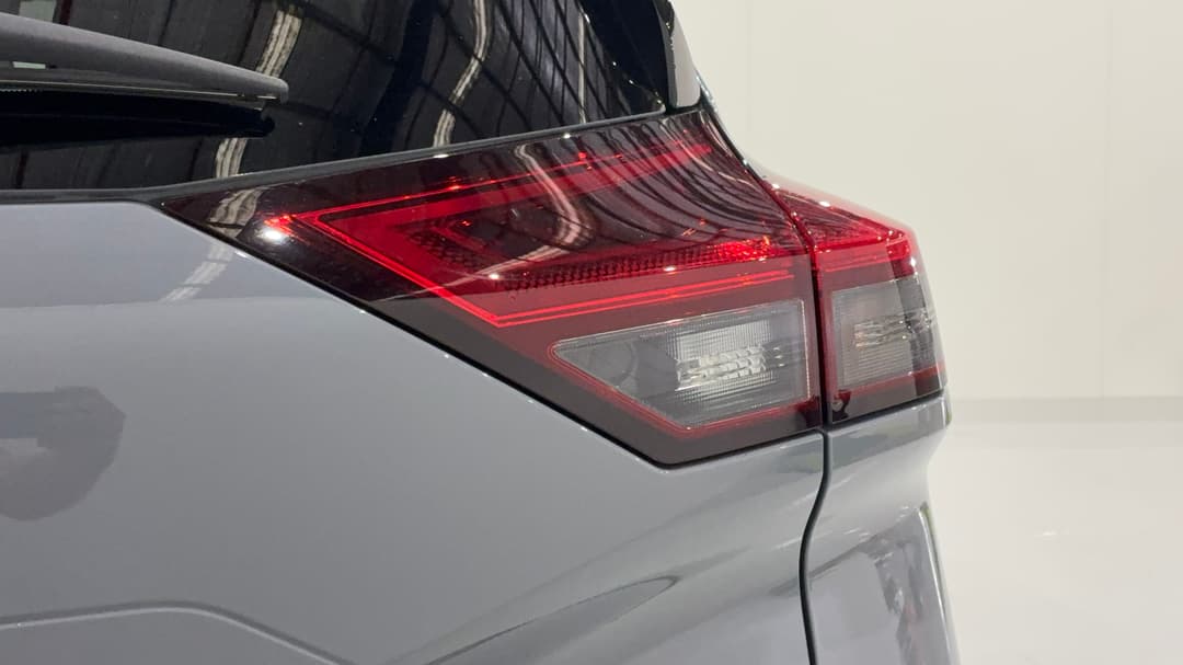 2024 Nissan X-trail St-l (2WD), Automatic, 20698 km, Badge (Boot Right Side)