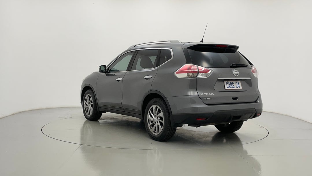 Left Back Diagonal (45- Degree) View