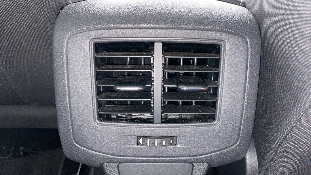 Rear A/C Vent