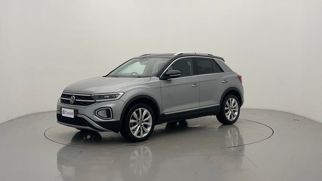 Left Front Diagonal (45- Degree) View