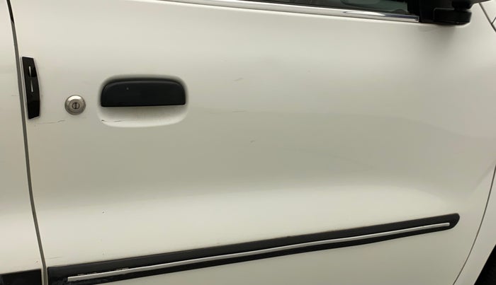 2021 Maruti S PRESSO VXI (O), Petrol, Manual, 15,360 km, Driver-side door - Minor scratches