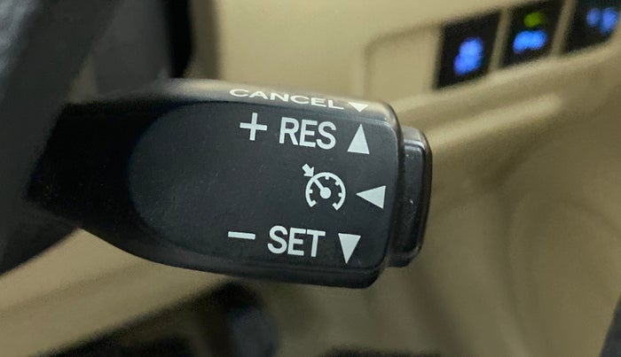 2018 Toyota YARIS VX CVT, Petrol, Automatic, 33,951 km, Adaptive Cruise Control