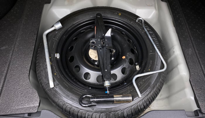 2018 Toyota YARIS VX CVT, Petrol, Automatic, 33,951 km, Spare Tyre