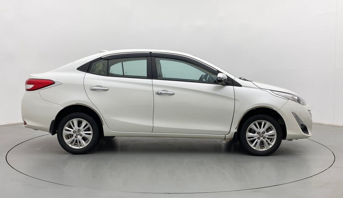 2018 Toyota YARIS VX CVT, Petrol, Automatic, 33,951 km, Right Side View