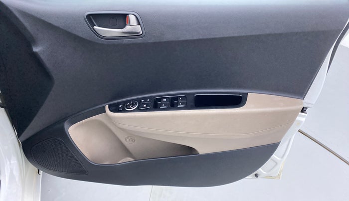 2014 Hyundai Xcent S 1.2, Petrol, Manual, 62,062 km, Driver Side Door Panels Control