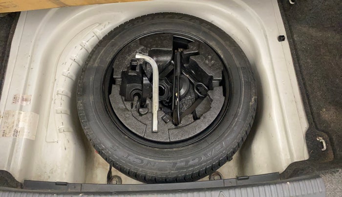 2015 Skoda Octavia AMBITION PLUS 1.4 TSI, Petrol, Manual, 94,128 km, Spare Tyre