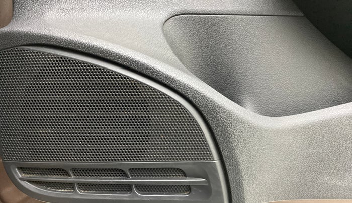 2017 Volkswagen Ameo COMFORTLINE 1.2, Petrol, Manual, 31,597 km, Speaker
